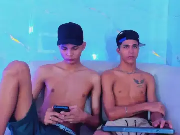 Cam4 Adult Webcams of The_boys_at