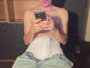 Cam4 Live Porn of jules300