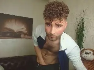 Cam4 Best live sex cam show of KyloEast