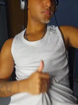 Cam4 Adult Webcam of gabriel5257