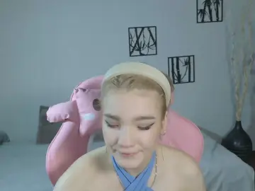 Cam4 Free Porn Cam of Megan_Lora