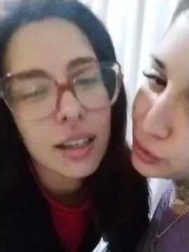 Cam4 Live Porn of XMagiaVenenox