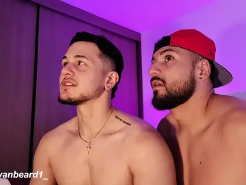 Cam4 Free Porn Cam of bryanbeard