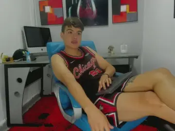 Cam4 Free Live Porn of liam_person_