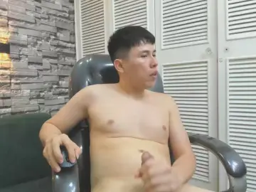 Cam4 Sex Chat of Nickk_Wolff