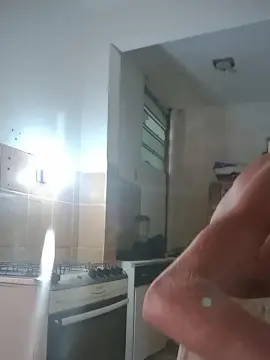 Cam4 Free Live Porn of vikkmoura
