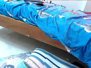 Cam4 Live Sex of etugatita18