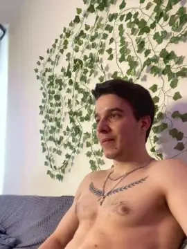 Cam4 Sex Chat of bravo_maestro