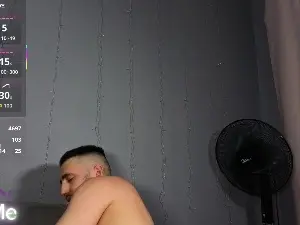 Cam4 Live Sex of mikiien