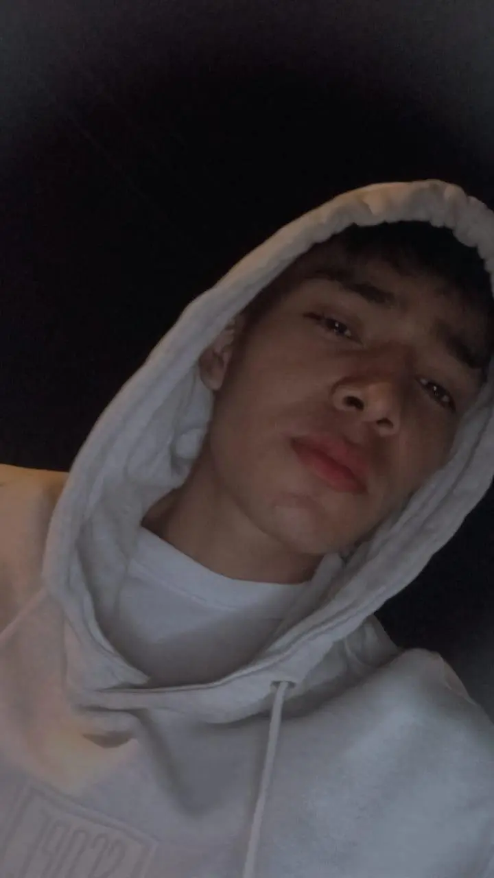 Hunter_Booy