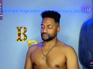 Cam4 Watch Live Sex Cams of bbcblackhot33