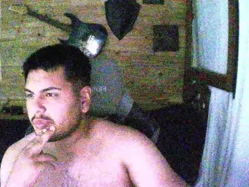 Cam4 Adult Video Chat of nicolinoar01