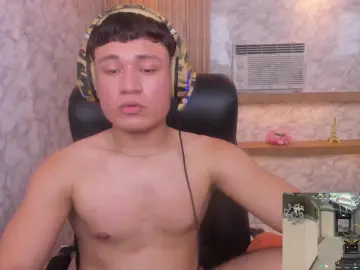 Cam4 Watch Live Sex Cams of AndrewPeach