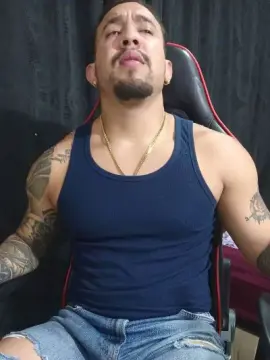 Cam4 Private Sex Chat of Im_massimo777