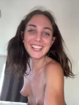 Cam4 Free Porn Cam of Lola01_