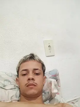 Cam4 Live Porn of Joaoabcd27