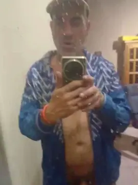 Cam4 Live Sex Cam of AxelGPP75