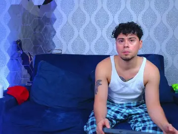 Cam4 Best Webcam of Angel_boyy2