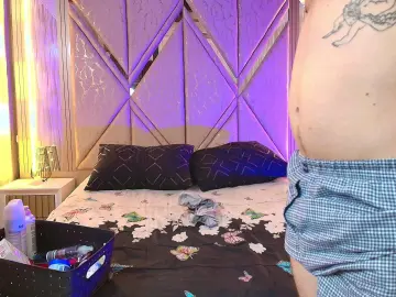 Cam4 Free Live Porn of Angel_boyy2
