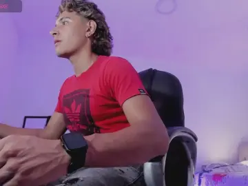 Cam4 Live Porn of Haydenn_Boy