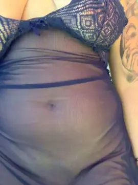 Cam4 Free Live Porn of rainhadafinesse