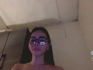 Cam4 Live Sex of urbabytranny