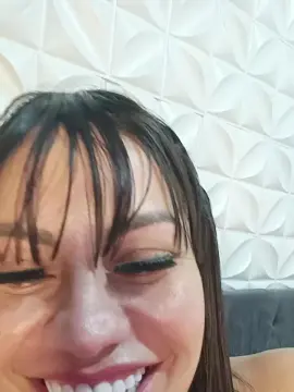 Cam4 Free Porn Cam of renatinha44