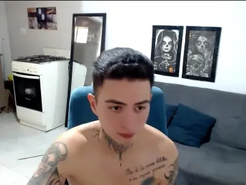 Cam4 Free Live Porn of santii_ss