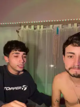 Cam4 Private Sex Chat of Devilboyzzz