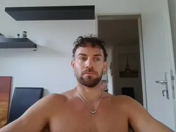Cam4 Live Porn of ALPHA_HUNK
