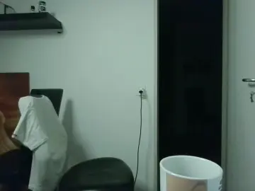 Cam4 Private Sex Chat of ALPHA_HUNK