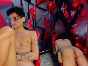 Cam4 Free Porn Cam of Hot_Latino_guys