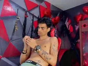 Cam4 Free Porn Cam of Hot_Latino_guys