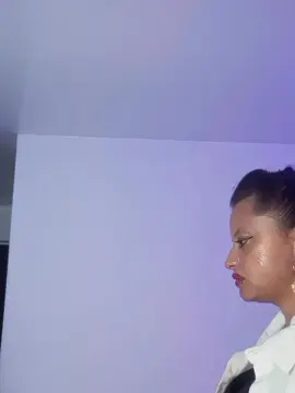 Cam4 Free Porn Cam of SoffyLovee