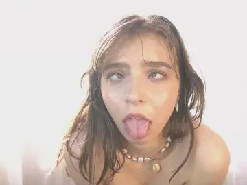 Cam4 Nude Webcam of MabelBallerini