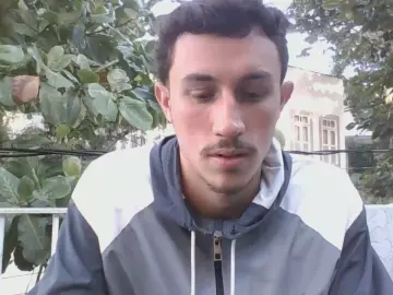 Cam4 Watch Live Sex Cams of chefin_hot351