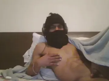 Cam4 Live Sex Cam of luchino00_hot