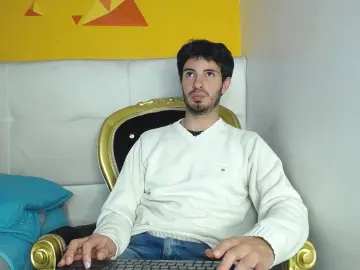 Cam4 Watch Live Sex Cams of LiamLuxe