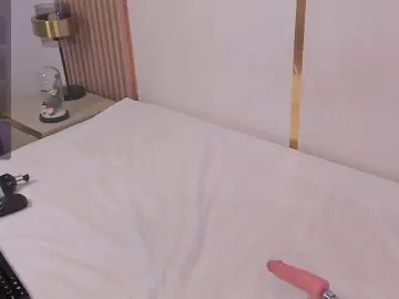 Cam4 Adult Video Chat of EmmiHops