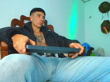 Cam4 Live Sex Cam of Jimm66_