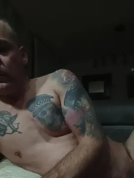 Cam4 Live Sex of DEKER69