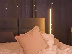 Cam4 Free Live Porn of GayAkey