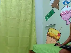 Cam4 Watch Live Sex Cams of pamelaskiny20