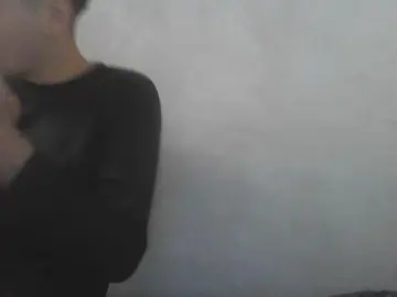 Cam4 Live Sex of tommiverceti