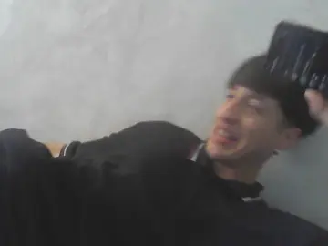 Cam4 Watch Live Sex Cams of tommiverceti