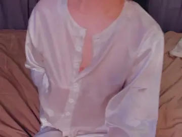 Cam4 Live Sex of GloryAntillon