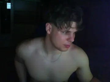 Cam4 Watch Live Sex Cams of gymguy0505