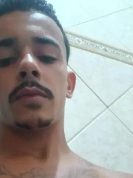 Cam4 Free Live Porn of Leolima60