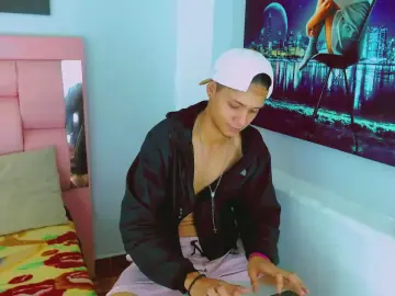 Cam4 Adult Webcams of Axel_Marcus