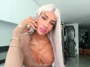 Cam4 Nude Webcam of lauts2